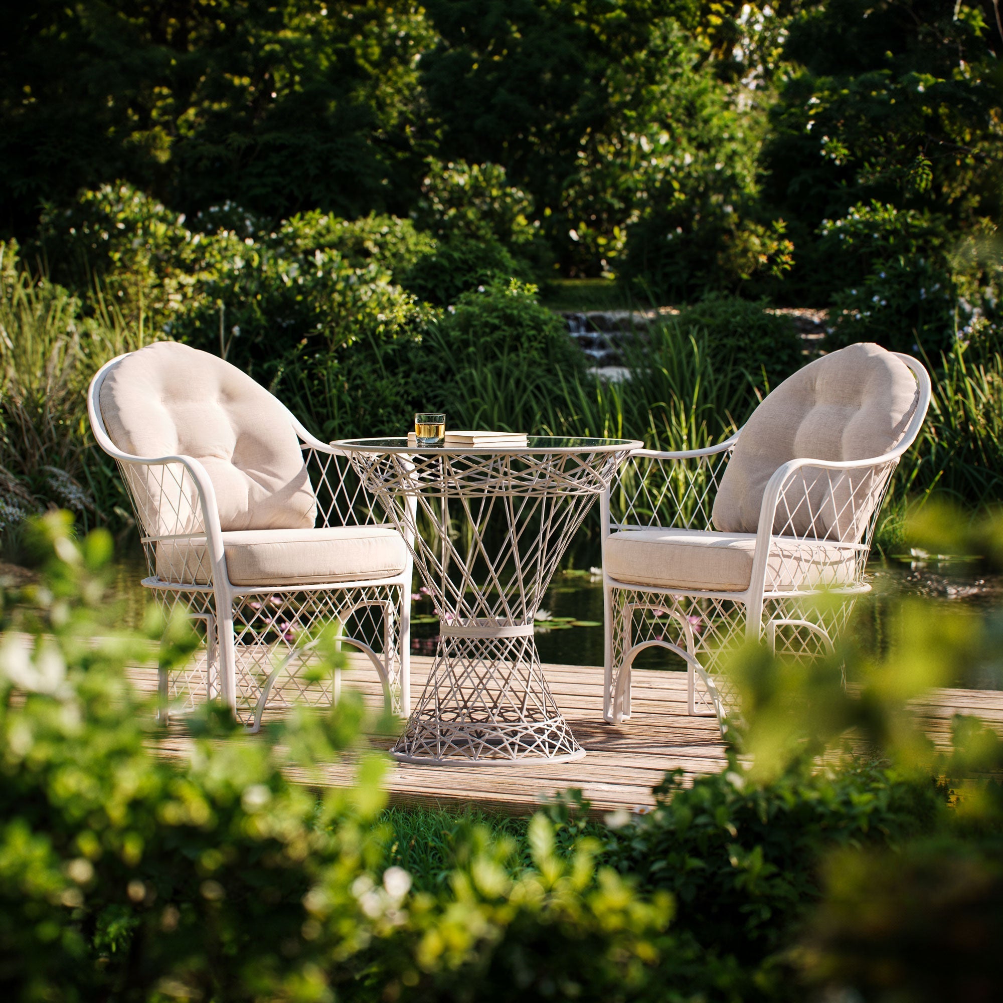 Moderne und nachhaltige Gartenmöbel